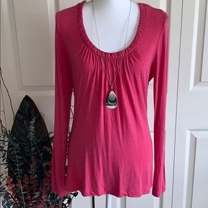Women’s Banana Republic long sleeve tee